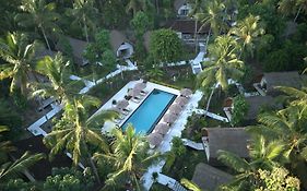 Coco Resort Penida  4*